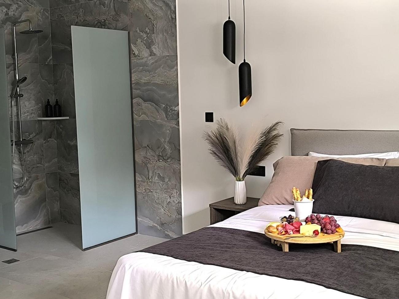 Valantina'S & Mannouel Lardos Luxury Villas Екстер'єр фото