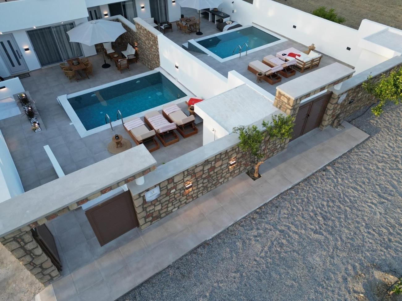 Valantina'S & Mannouel Lardos Luxury Villas Екстер'єр фото