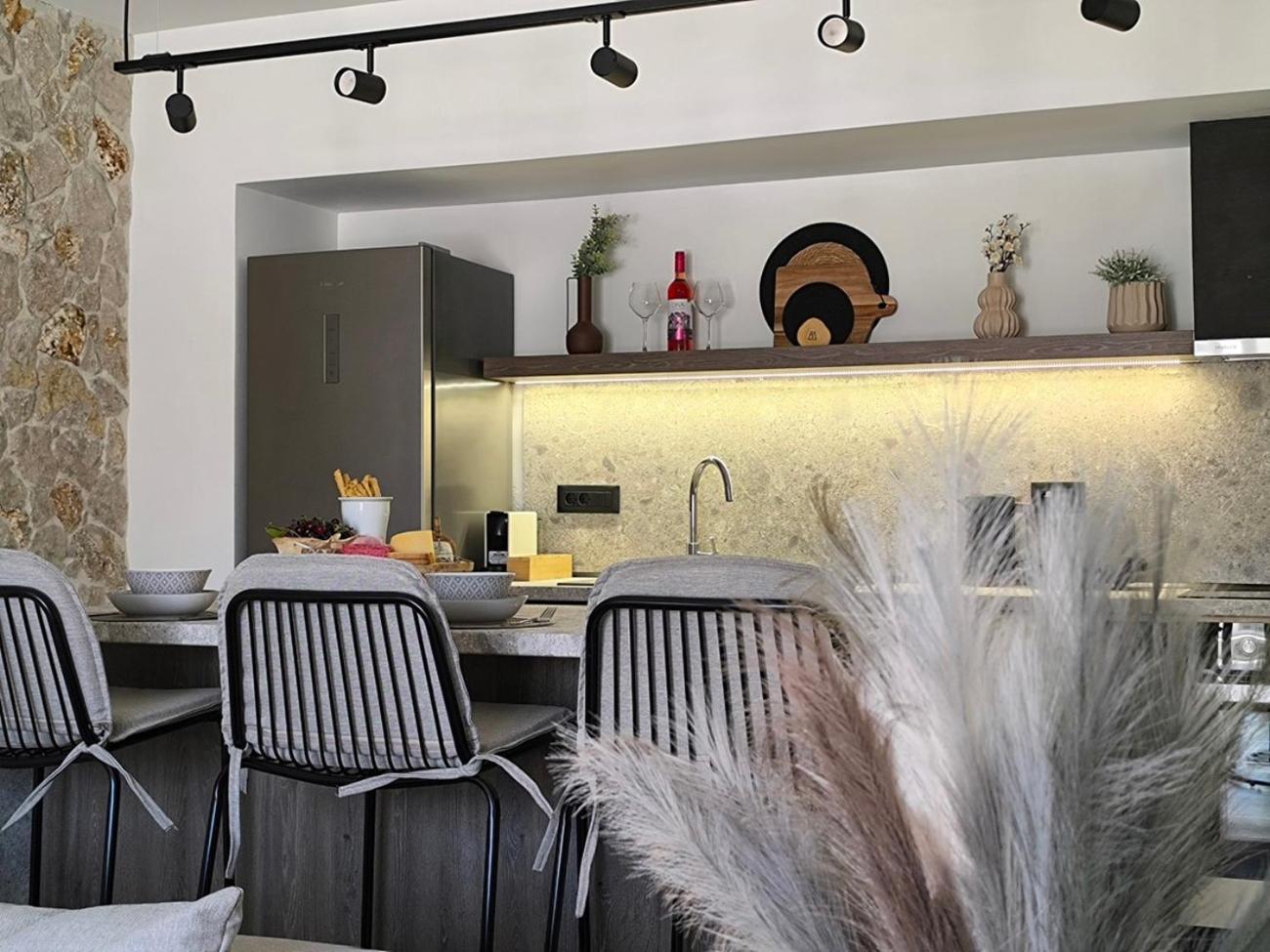 Valantina'S & Mannouel Lardos Luxury Villas Екстер'єр фото