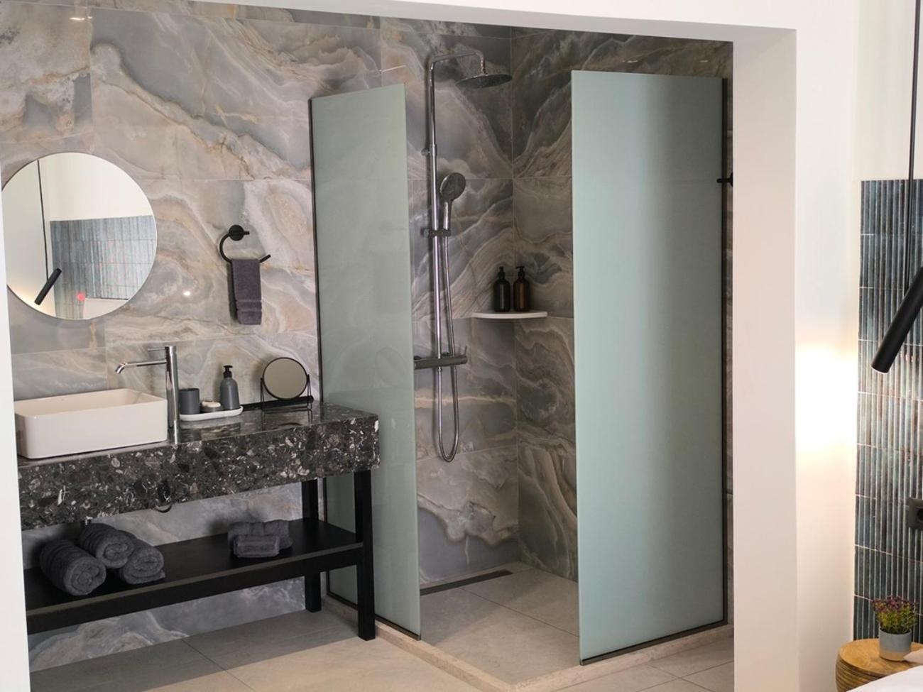 Valantina'S & Mannouel Lardos Luxury Villas Екстер'єр фото