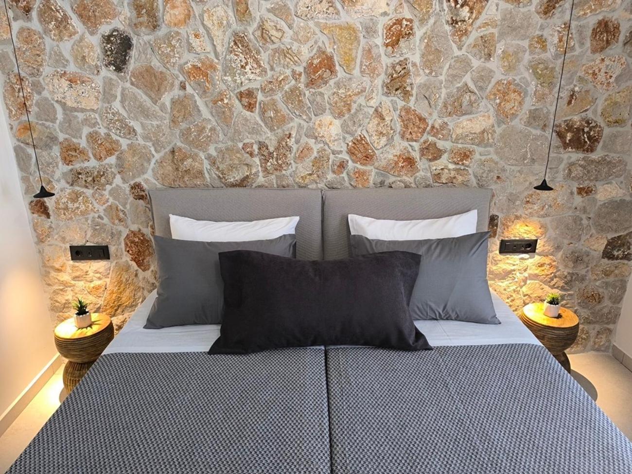 Valantina'S & Mannouel Lardos Luxury Villas Екстер'єр фото